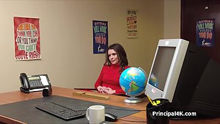 Mom in lingerie seducing head teacher at his office