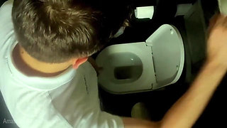 Amateur Boys Peeing Together