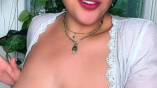 Big boobs milf masturbates with her dildo