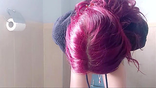 Chantal Channel Needs a Tampax!