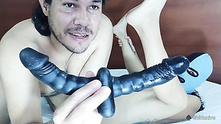 Afternoon Anal Fun: Latina Femdom Pegging & Rimming a Beginner #444