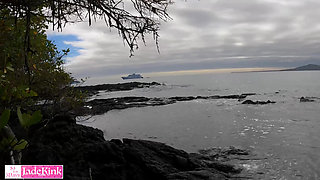 Beautiful Horny Girl Secret Beach blowjob and Facial