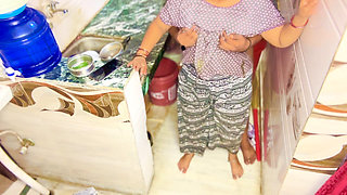 Wife’s Friend Hardcore Sex in Kitchen Non-stop Nude Passion Hindi Video