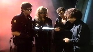 Blonde blowjob adoring skank facialized after hardcore fun