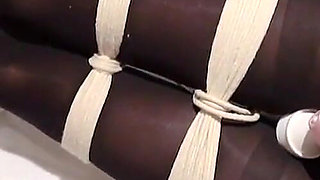 Wearing Regular Jeans with Full Body Binding