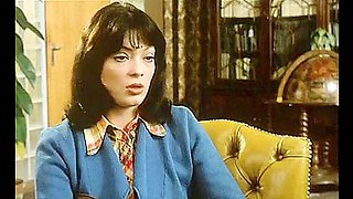 Divine Blonde With Gorgeous Tits In Classic