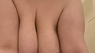 Inexpertly Riding My Pink Dildo