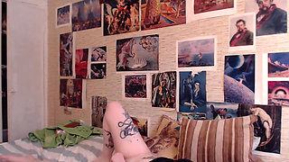 Cumming again and again because of the vibrotoy inside me