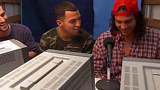 Hot amateur teen girl with big boobs toying pussy on cam