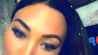 Brunette Solo Webcam Masturbation