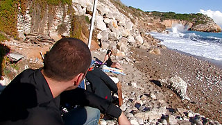 Foxy gothic babe gets fucked on the beach