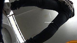 Pulled amateurs close up car sex