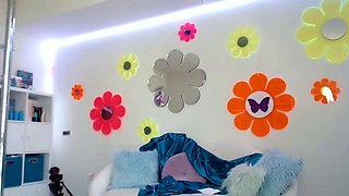 Cute blonde amateur webcam teen masturbating