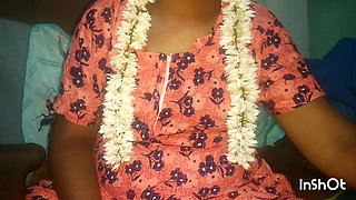 Indian Malayali housewife and uncle kitchen room sex