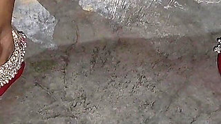 Beautiful Bhabhi Pissing Full Pussy Close-up Video