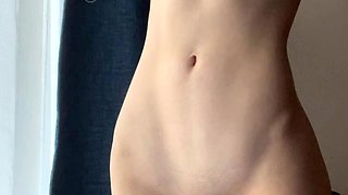 Amateur Webcam Teen Masturbates And Teases