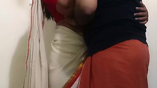 Mallu Hot Girl in Sari Part 1