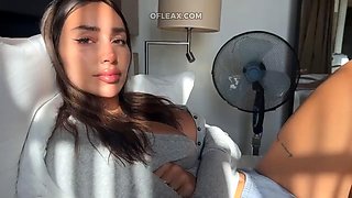 Sexy Sisi Rose Makes Him Shoot His Cock