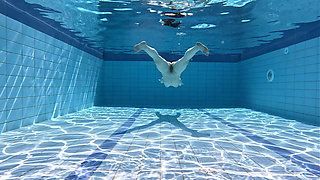 Swimming Fetish - Underwater Swimming Naked