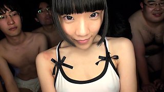 Beauty small tit amateur teen masturbating her shaved pussy