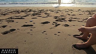 Beach Handjob: Beauty in Bikini Makes Him Get a Huge Cumshot at the Beach