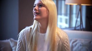 Blonde Lesbian Teens Kenna James & Cadence Lux Scissoring & Face Sitting - Femdom Reality