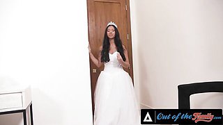 Lascivious Ameena Green and Jason Sarcinelli - hd sex - Out Of The Family
