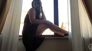 Dani Daniels . com - Pantyhose Masturbation in Rome