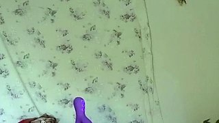 Blonde amateur gives webcam show with toys