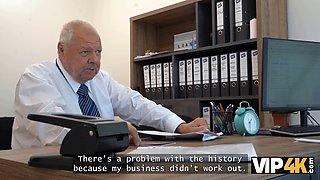 Mina K seduces loan manager & takes advantage of him in office