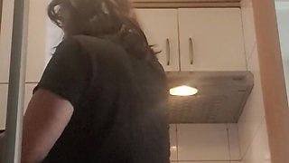 MILF, Cleaning the Kitchen