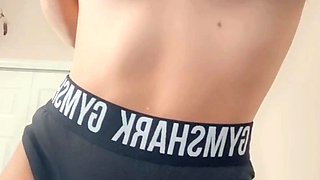 Cute amateur webcam teen girl toying pussy on webcam