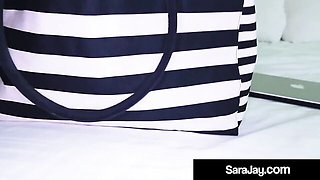 Winsome Sara Jay at lesbians movie