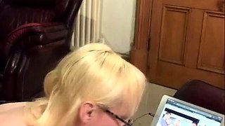 Mexicana blowjob with her big boobs