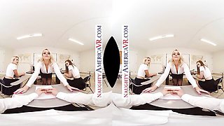 Naughty America featuring Alexis Monroe and Kenna James's virtual reality dirt