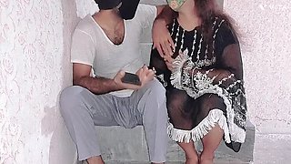 Desi Indian Girl Fucked Hard in Hindi Audio - Homemade Anal with Big Tits MILF