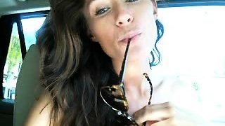 Masturbating amateur cums after solo fun