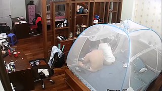 Amateur Hidden Cams Reveal Cock Riding Hoes