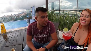 Colombiana pelirroja ninfómana es perseguida en centro comercial por depravado seguidor de Inka