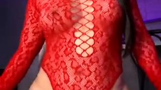 Amateur brunette ariana marie solo toying