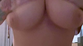 Amateur Big Boobs jerks Big Dick