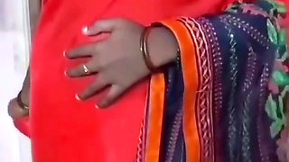 Desi Indian Tamil Housewifes Saree Dance