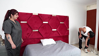 The Busty Masseuse Sucks My Cock in the Middle of a Session and Ends up Bathed with My Milk in Her Tits