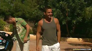 Claudia Antonelli meets two guys at the pool