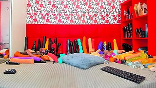 Amazing blonde german webcam milf high heel masturbation