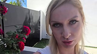 Stepmilfs can be so great! This is especially true when