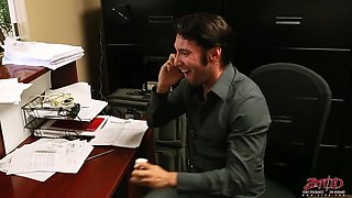 Gorgeous Baddie Fucked Hard During Job Interview