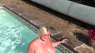 Swimming Pool Solo