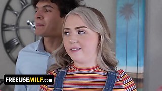 Hot step mommy Sydney Paige and nice gf Eva Nyx let horny stud free-for-all use them - freeuse milf