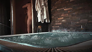 Beautiful Horny MILF Fucked by Stranger in Jacuzzi Vintage Aamateur